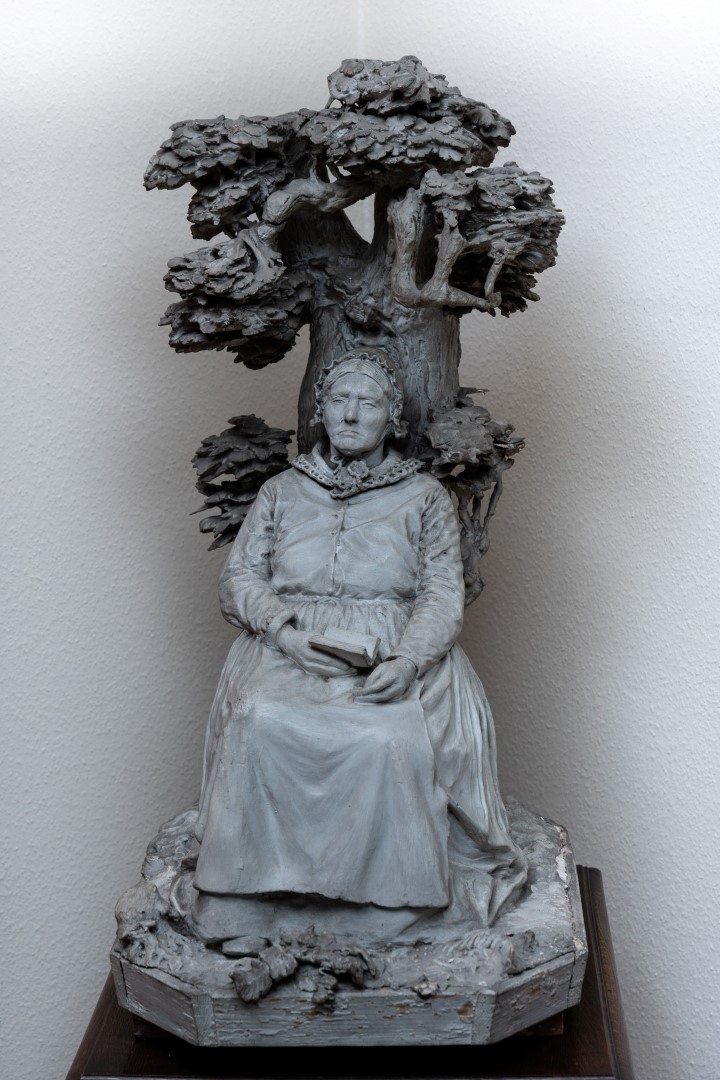 statue de la mère de Henri Ebel, collection particulière